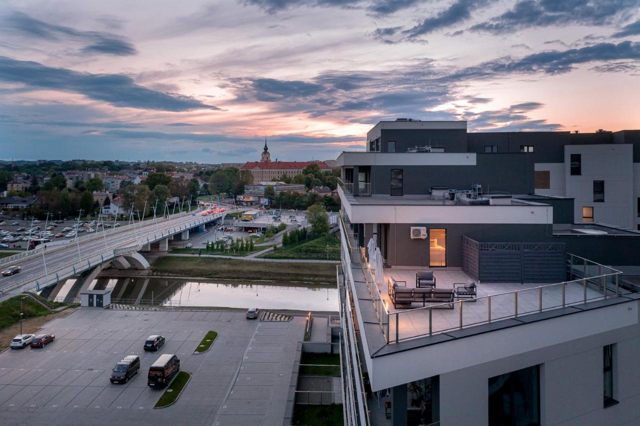 One Luxury Apartments Rzeszów Εξωτερικό φωτογραφία